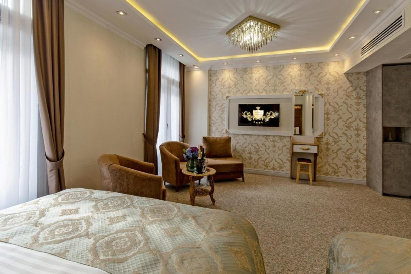 Hotel Aqua Liberty Тбилиси Экстерьер фото